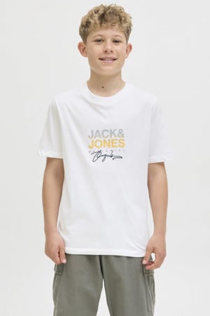 T-shirt wit
