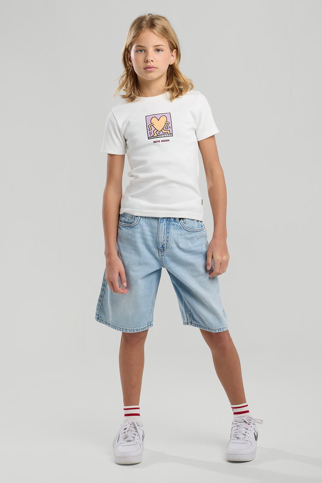 America Today T-shirt wit