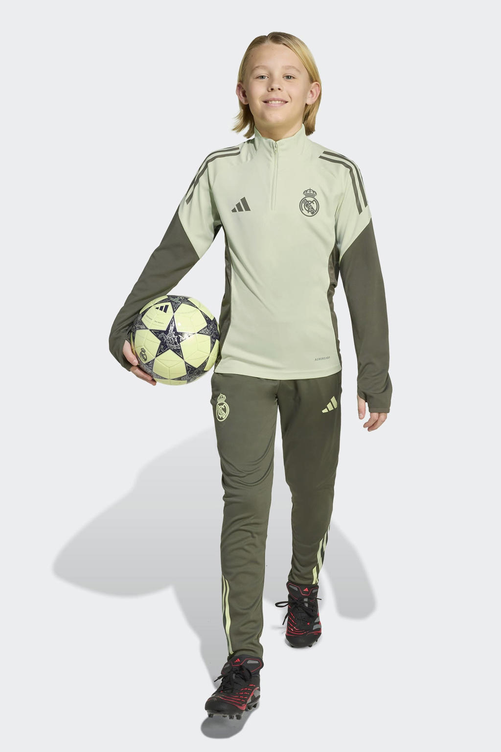Lichtgeel en bruine jongens en meisjes adidas Performance Junior Real Madrid voetbalshirt van polyester met lange mouwen en opstaande kraag