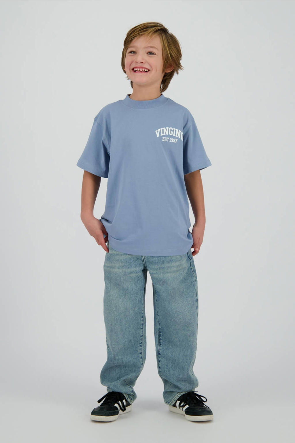 Blauwe jongens Vingino T-shirt van katoen met logo dessin, korte mouwen en ronde hals