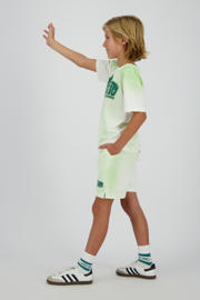 thumbnail: Lichtgroen en ecru jongens Vingino loose sweatshort met regular waist en elastische tailleband met koord