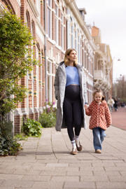 thumbnail: Noppies maternity zwangerschaps cropped trui blauw gebreid