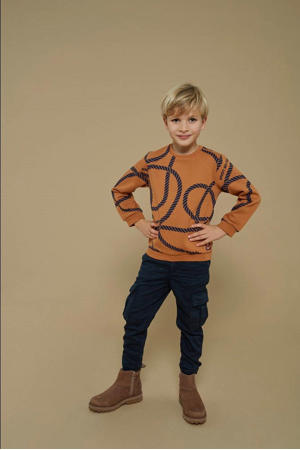 sweater bruin
