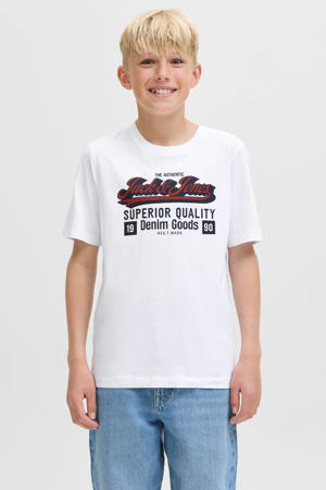 T-shirt wit