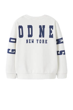 sweater wit