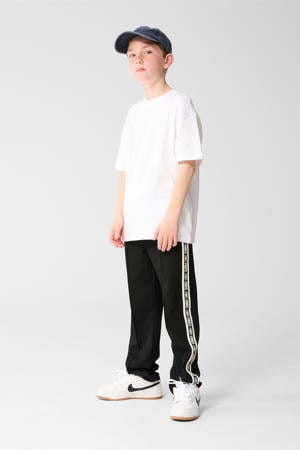 T-shirt wit