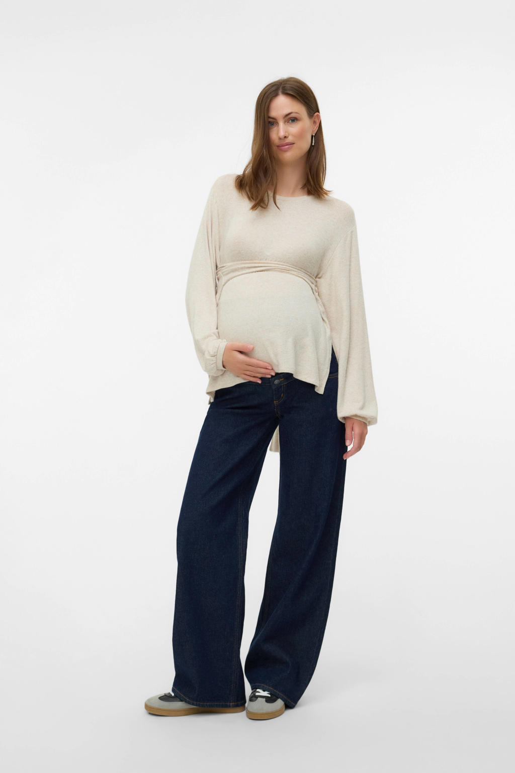 Beige dames MAMALICIOUS zwangerschaps top fijn gebreid van viscose met effen, lange mouwen, ronde hals en ceintuur