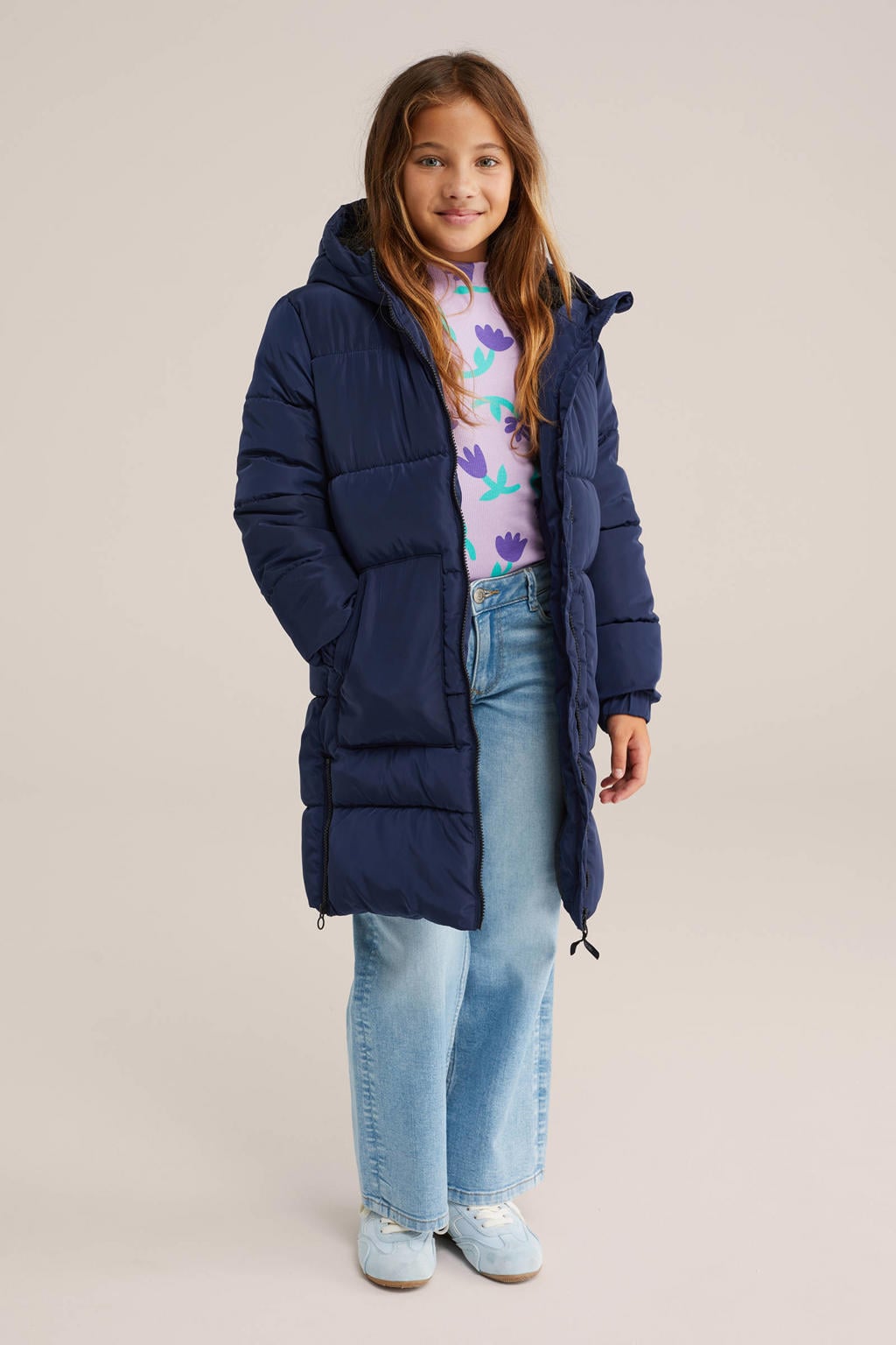 Donkerblauwe meisjes WE Fashion gewatteerde jas van polyester met effen, lange mouwen, capuchon en ritssluiting