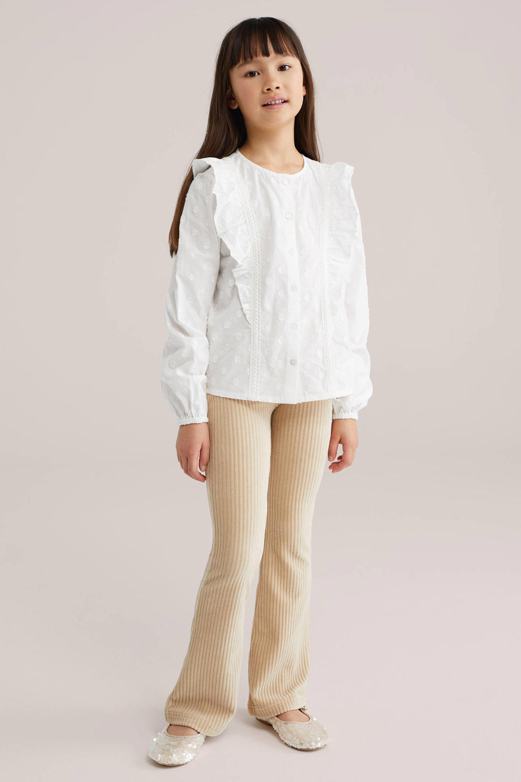 Zandkleurige meisjes WE Fashion fluwelen flared flared broek met regular waist en elastische tailleband