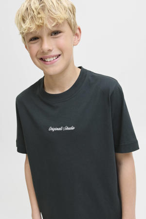 T-shirt donkergroen