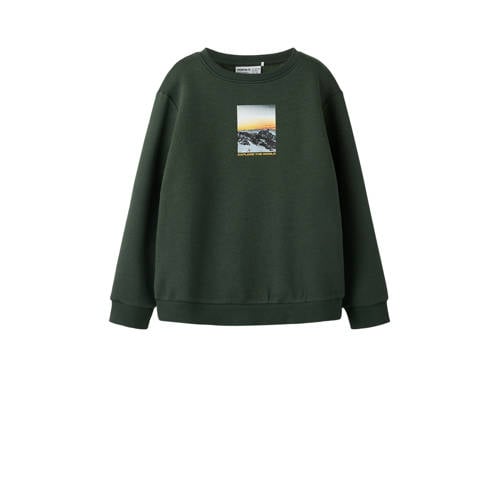NAME IT KIDS sweater donkergroen Printopdruk - maat 122/128 afbeelding