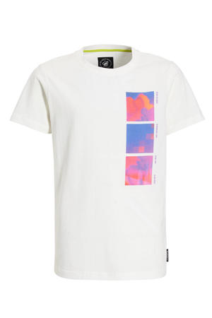 T-shirt wit