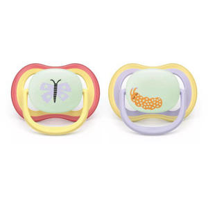 Glow-in-the-dark fopspeen –(0-6 mnd) Extra luchtopeningen – 2 stuks - SCF376/25