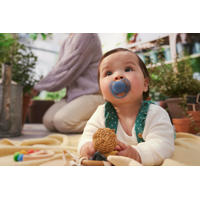 thumbnail: Philips AVENT Ultra Soft Superzachte siliconen fopspeen (0-6 mnd) – Voor gevoelige huid – 2 stuks - SCF091/40