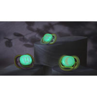 thumbnail: Philips AVENT Ultra Air Nighttime Glow-in-the-dark fopspeen –(0-6 mnd) Extra luchtopeningen – 2 stuks - SCF376/24