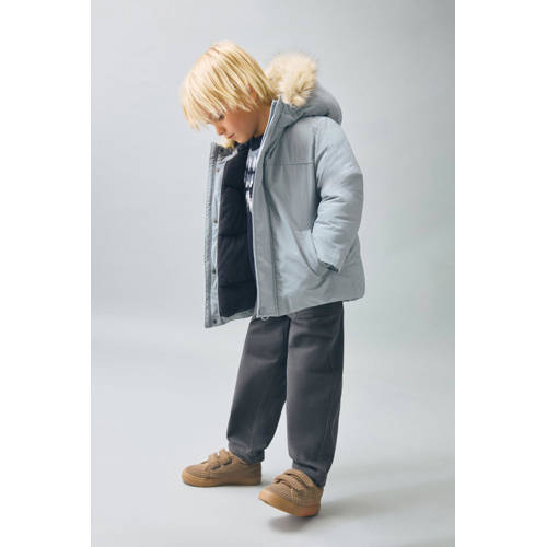 Mango Kids winterjas lichtblauw Jongens Polyamide Capuchon Effen - maat 110 afbeelding