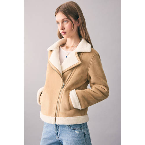 MANGO TEEN suede jasje voor binnen lichtbruin Meisjes Imitatiesuède Klassieke kraag - maat 168(M) afbeelding