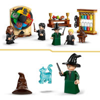 thumbnail: LEGO Harry Potter Kasteel Zweinstein: Sorteerhoedceremonie Set 76460