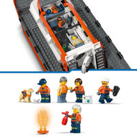thumbnail: LEGO City Kustwacht reddingsboot met helikopter 60504