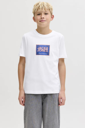T-shirt wit