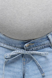 thumbnail: ONLY MATERNITY OLMGIANNA high waist zwangerschaps straight leg jeans light blue denim
