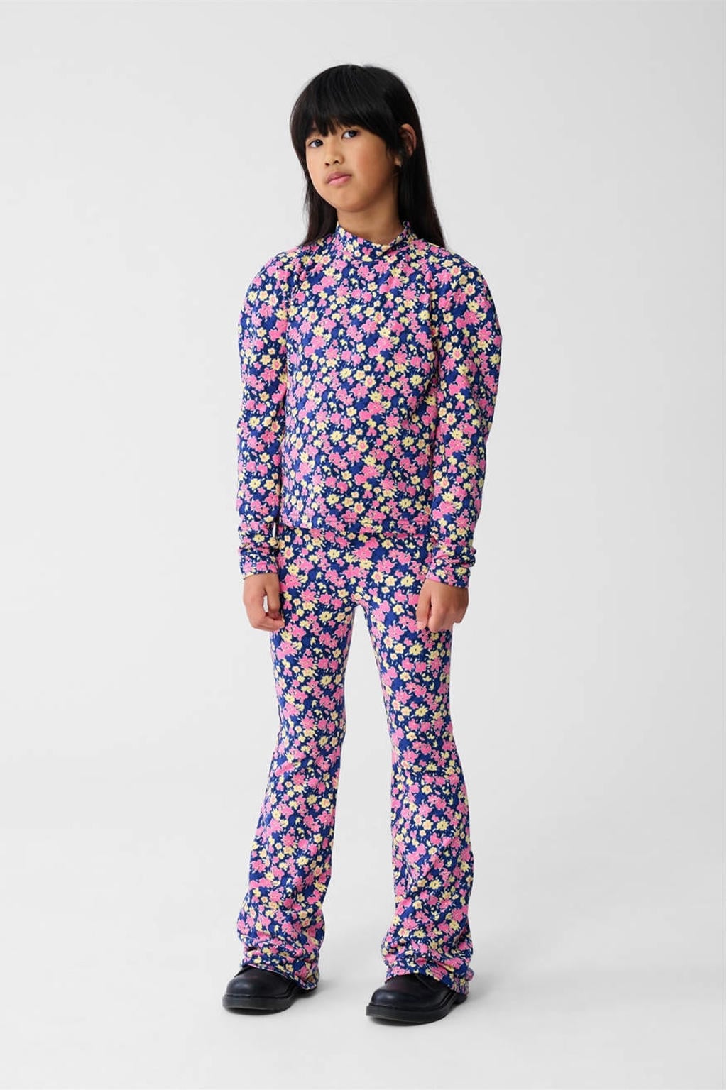 Roze en paarse meisjes Shoeby gebloemde flared broek van polyester met high waist en elastische tailleband