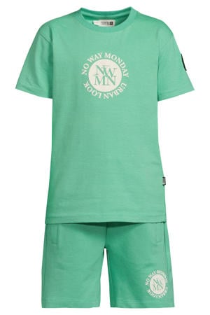 T-shirt + sweatshort groen