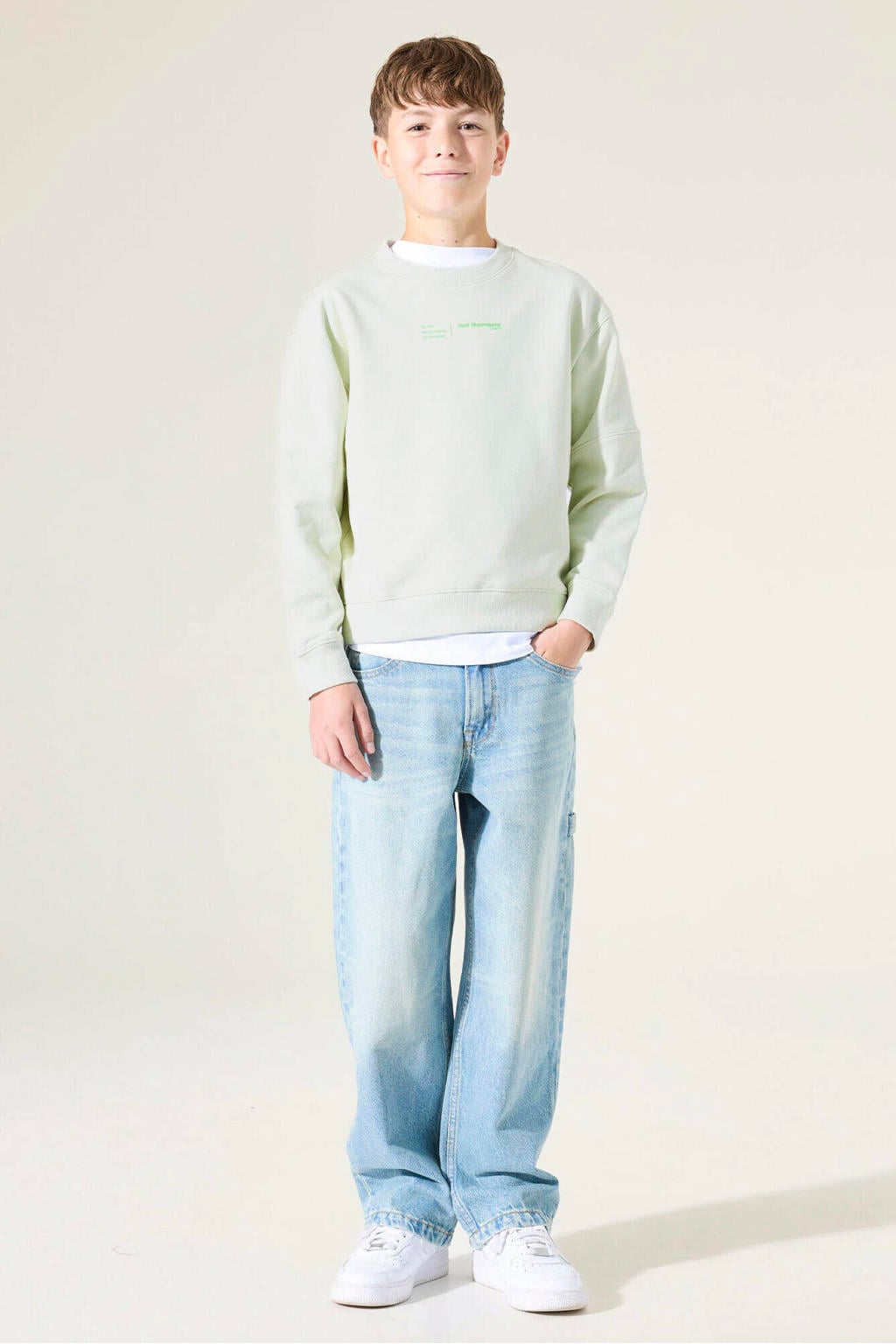 Groene jongens Garcia sweater met backprint, lange mouwen, ronde hals en geribde boorden