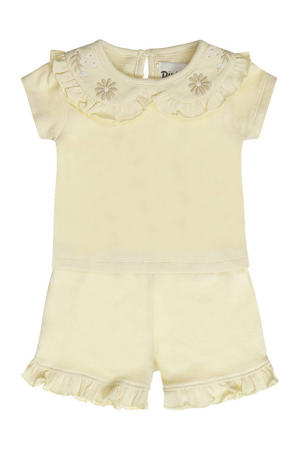 T-shirt + korte broek beige