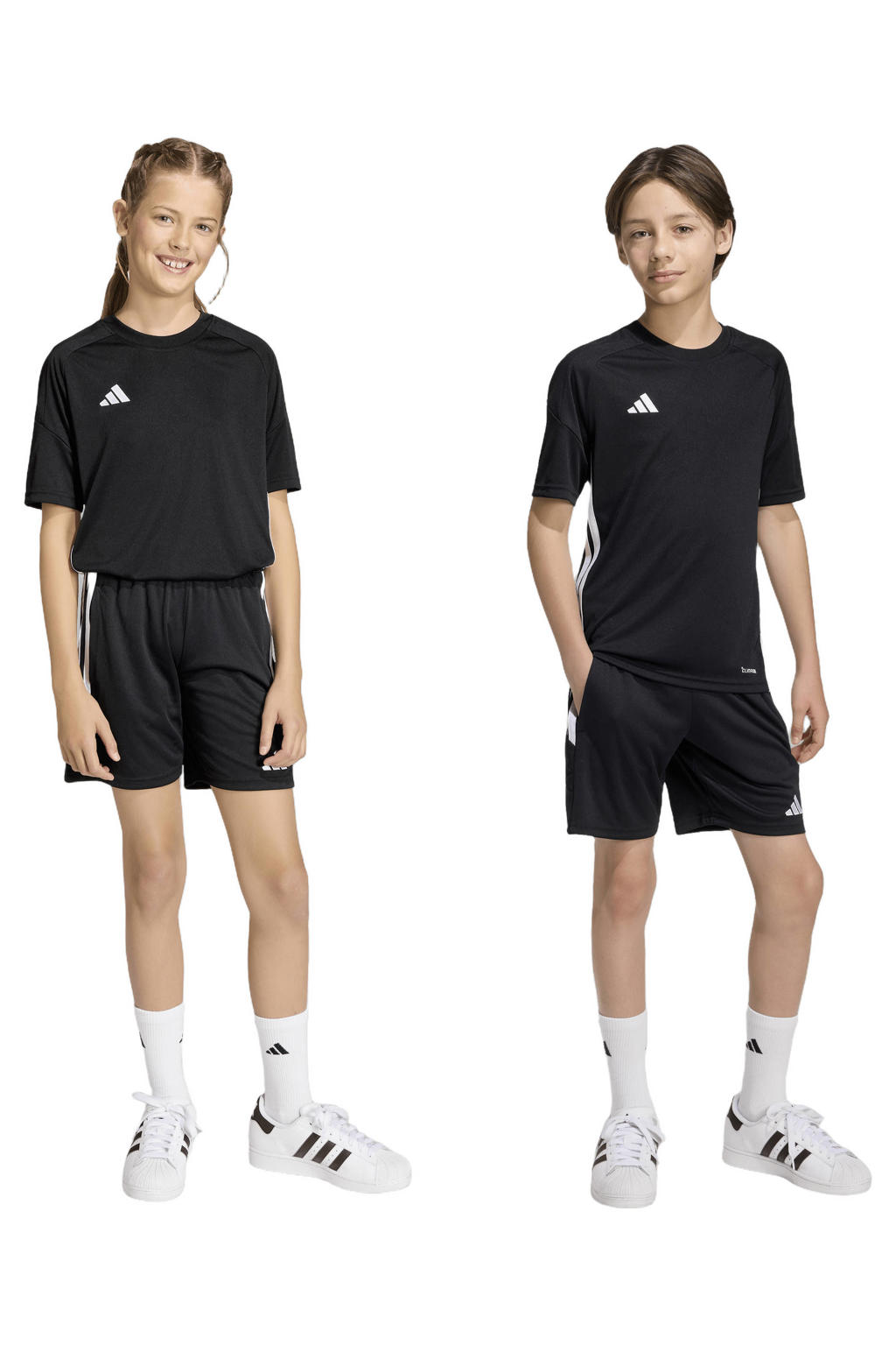 Zwarte jongens en meisjes adidas Performance Junior voetbalshort Tiro26 van polyester met elastische tailleband met koord