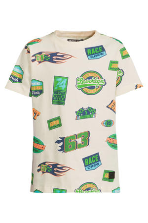 T-shirt wit