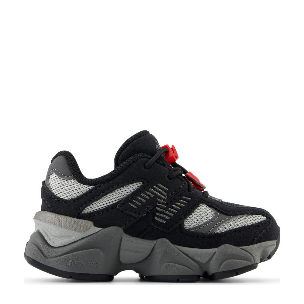 Zwart en grijze jongens en meisjes New Balance 9060 sneakers van mesh-pu/voering: mesh/voetbed: eva met elastische veters