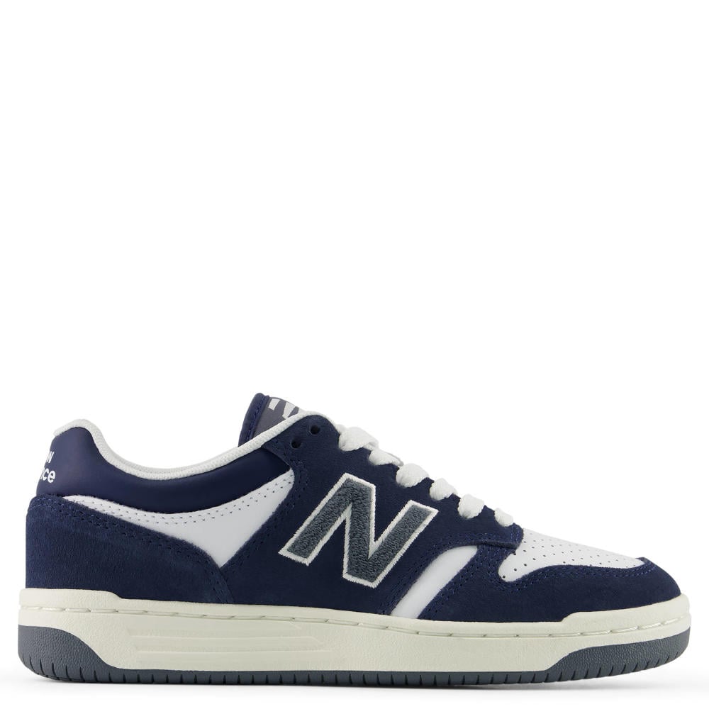 Donkerblauw en witte jongens en meisjes New Balance 480 suède sneakers met veters