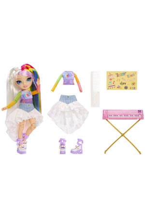 NEW Jr High Fashion Dolls Amaya