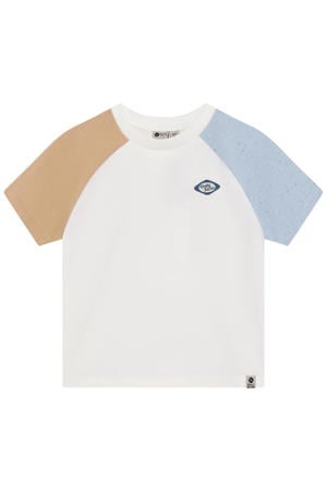 T-shirt wit