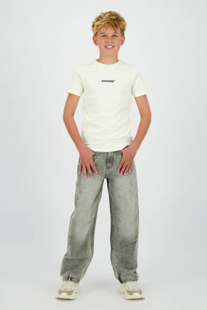 T-shirt wit