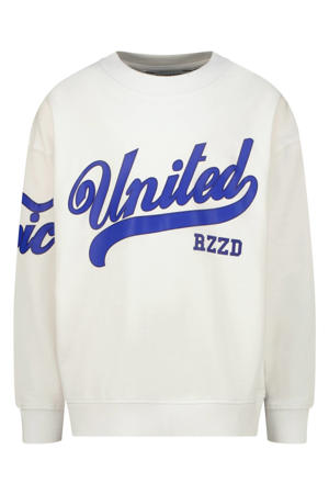sweater wit