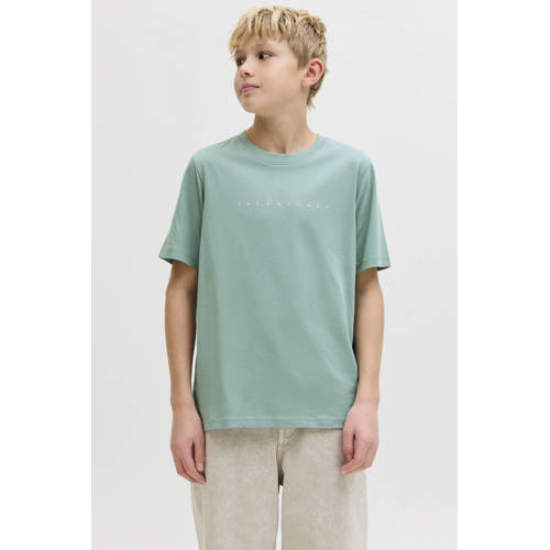 JACK & JONES JUNIOR T-shirt mintgroen Jongens Katoen Ronde hals Tekst - maat 128 afbeelding