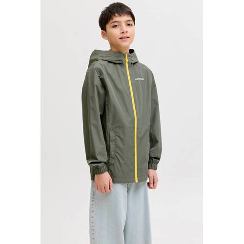 JACK & JONES JUNIOR regenjas olijfgroen Jongens Polyester Capuchon Effen - maat 152 afbeelding