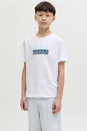 T-shirt wit