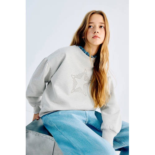 Mango Kids sweater lichtgrijs Sterren - maat 128 | Sweater van Mango Kids afbeelding