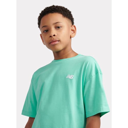 New Balance T-shirt groen Jongens/Meisjes Katoen Ronde hals Effen - maat 164 afbeelding