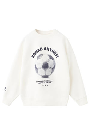 sweater wit