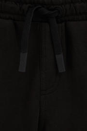 thumbnail: WE Fashion sweatshort zwart