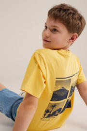 thumbnail: WE Fashion T-shirt met backprint geel