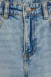 thumbnail: WE Fashion Blue Ridge denim loose short light blue denim