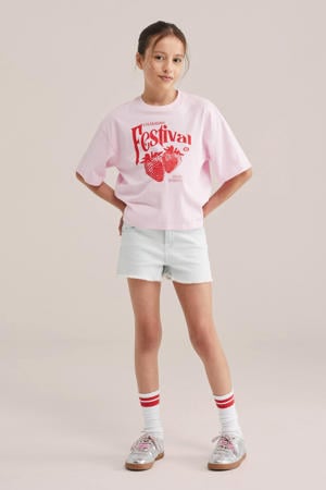slim short light blue denim