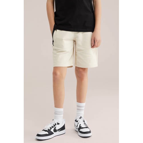 WE Fashion regular sweatshort ecru Effen