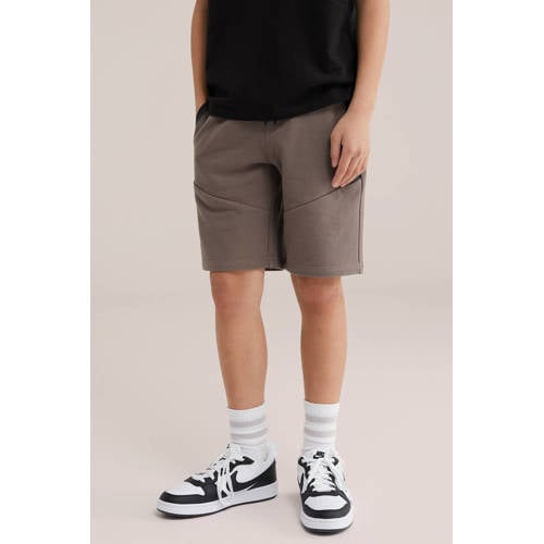 WE Fashion regular sweatshort grijsbruin Effen