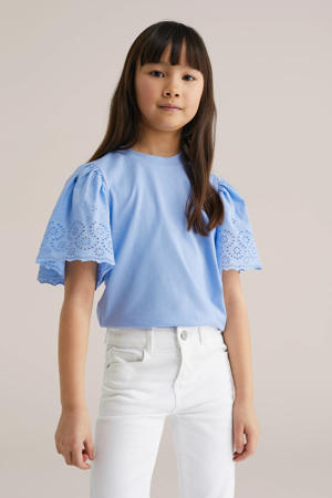 T-shirt lichtblauw broderie